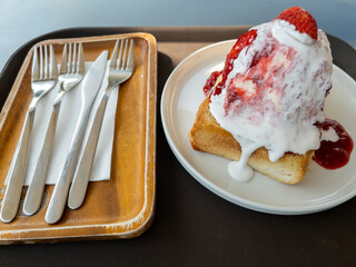 Strawberry Cream Bingsu Toast Delight.