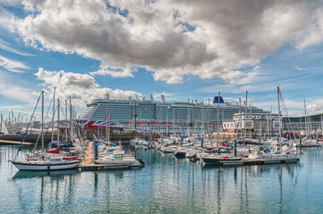 Fototapeta premium A Coruña is a port city located on a promontory in the Galicia region of northwestern Spain.