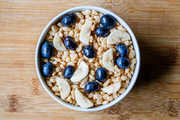  Bowl Of Classic Rice Krispies Breakfast Cereals With Fresh Blueberries And Banana