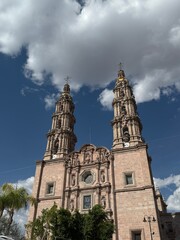 Fototapeta premium cathedral of st james in london