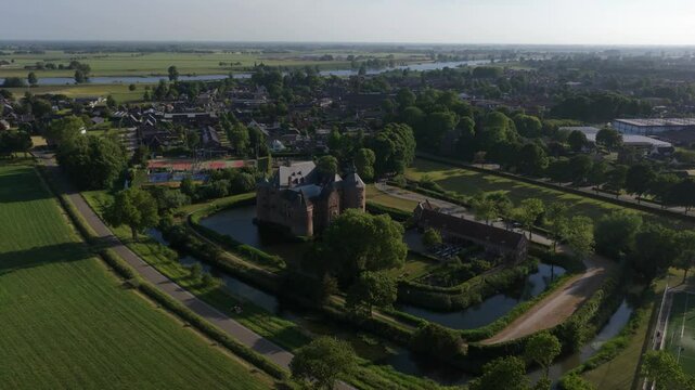 Ammersoyen Castle is a castle in Ammerzoden , in the Bommelerwaard in the west of the Dutch province of Gelderland, The Netherlands.
