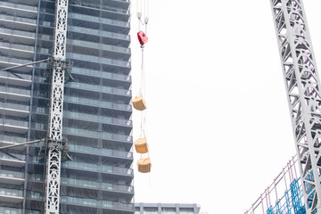 高層マンションの建設現場