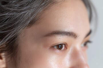 白髪ぼかしの染め方を徹底解説|沖縄県那覇市「VIM hair 小禄金城店」からのご提案