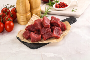 Raw beef cubes for cooking
