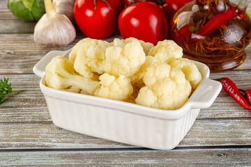 Vegan cuisine Steamed cauliflower cabbage