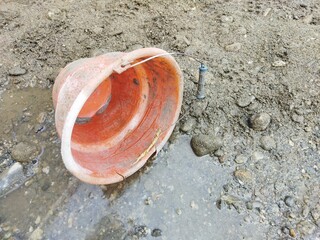 Manual cementing activity.