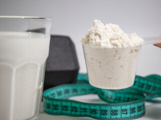 Milk-soluble whey protein for muscles
