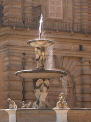 Italia, Toscana, Firenze, il Giardino di Boboli. Fontana del Carciofo.