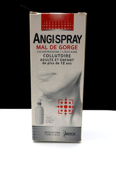 Collutoire pour la gorge Angispray
