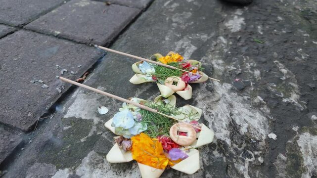Traditional Hindu Offering in Bali &ndash; Canang Sari Ritual in 4K