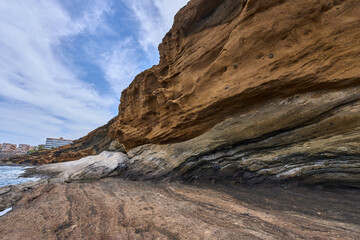 Volcanic cliff at Playa Amarilla