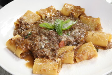 pasta patate tortellini risotto genovese napoletana funghi minestra fagioli pomodori crostacei vongole