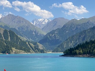 Mountain Lake Scenery