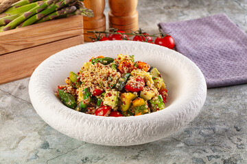 Salad with quinoa asparagus avocado