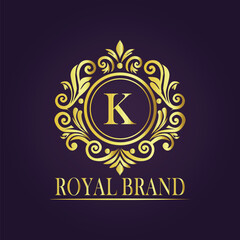 Letter luxury gold logo concept
