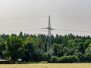 Hochspannungsmasten