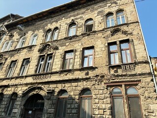 Fototapeta premium Old building with decorated facade in Budapest.