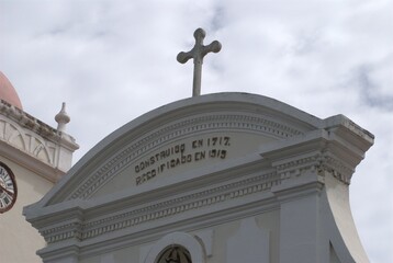  As in almost all of Venezuela, the predominant religion is Catholic, hence the large number of small and large churches.