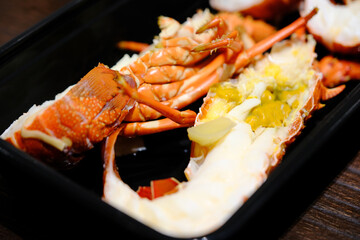 lobster meat and yellow tomalley