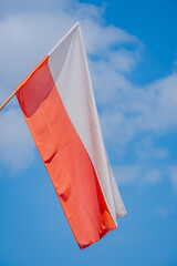 Powiewająca flaga Polski