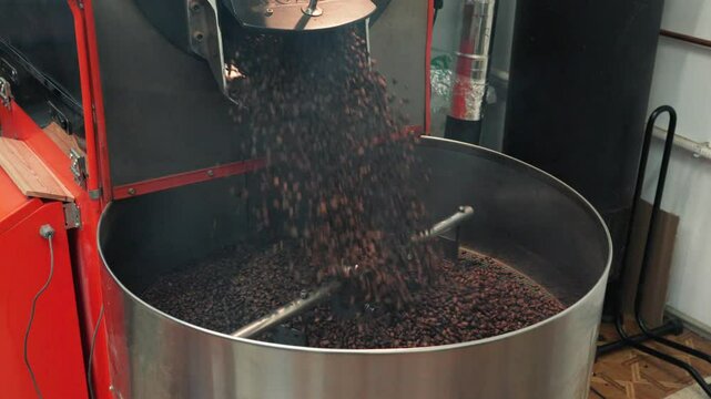 Coffee Roasting in Traditional Drum Roaster &ndash; 4K Footage 4K close-up footage of the coffee roasting process using a traditional drum roaster. 