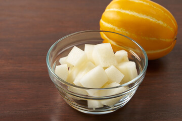 韓国の夏のフルーツ　チャメ（참외）のイメージ