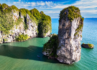 Naklejka premium Pai Plong Beach near Ao Nang, Krabi, Thailand.