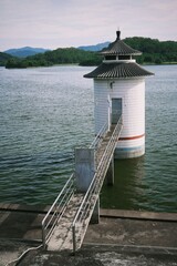 Lake Hydraulic Facilities