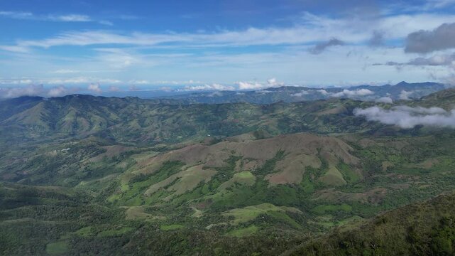 Wide panoramic view of the mountainous landscape and valleys of Ng&auml;be-Bugl&eacute; from the top of Pe&ntilde;a Blanca