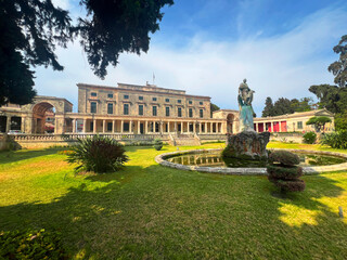 Obraz premium Beautiful street, buildings, parks, windows architecture in city of Corfu, Greece