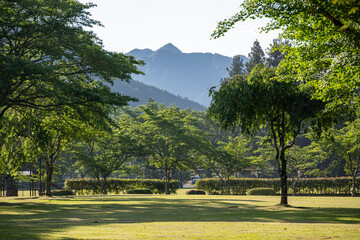 おくとろ公園