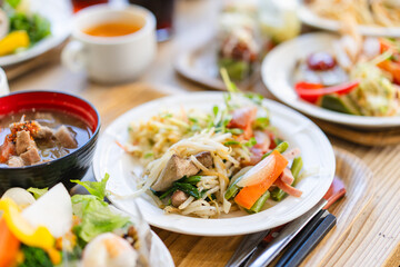 Buffet Garden veggie＋のビュッフェの盛り付け