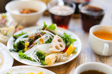 Buffet Garden veggie＋のビュッフェの盛り付け