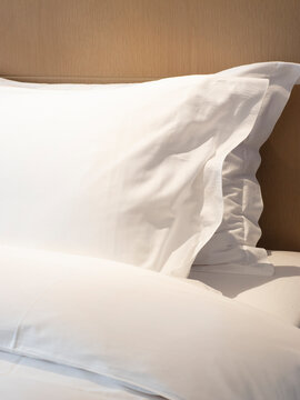 Indoor Hotel Bedding and Linens