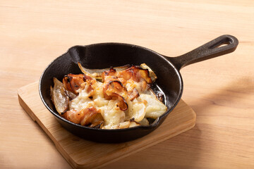 新玉ねぎ　チーズ焼き