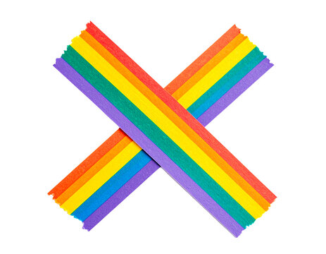 Cinta adhesiva arcoiris formando una cruz