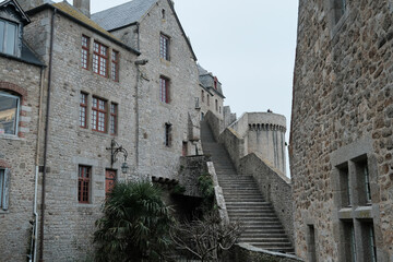 Fototapeta premium Medieval city street and walls
