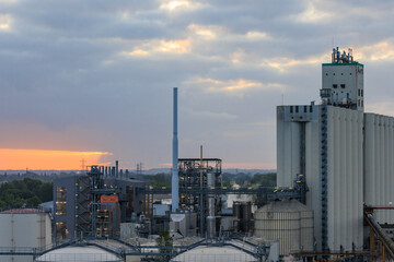 Obraz premium Die Stadt Bordeaux an der Garonne in Frankreich
