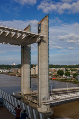 Bordeaux und die Garonne in Frankreich