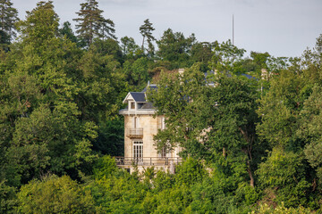 Obraz premium Bordeaux und die Garonne in Frankreich