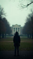 Obraz premium Generative AI Ethereal Figure Before a Classic Building