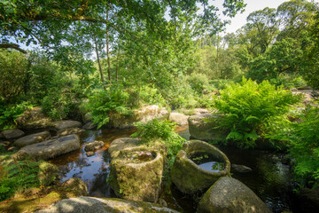Le chaos de Mardoul  dans le Finistere en région Bretagne, les jarres en granit au milieu de la...