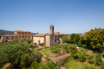 Fototapeta premium Inside Perspective of Monteriggioni’s Ancient Village in Siena, Italy