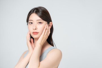 女性　ビューティー　スキンケア