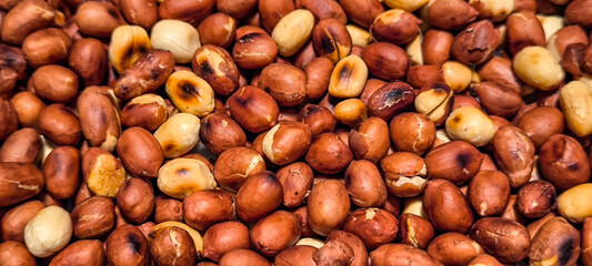 Roasted peanuts with heat.  Add flavor to food.