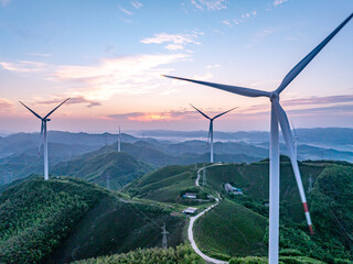 Obraz na płótnie Canvas wind turbine on moutian green energy