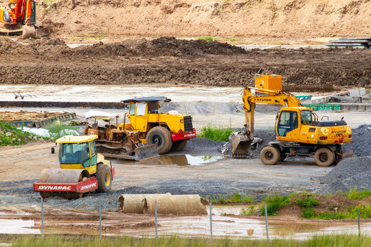 Ho Chi Minh City, Vietnam - Octorber 18, 2021 : Construction Vehicles On Construction Site In Ho Chi Minh City.