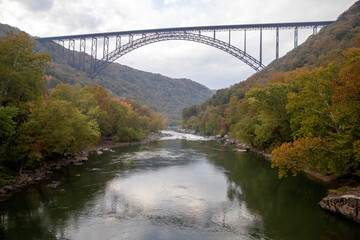 Obraz premium Beautiful landscape view of New River Gorge National Park in West Virginia.