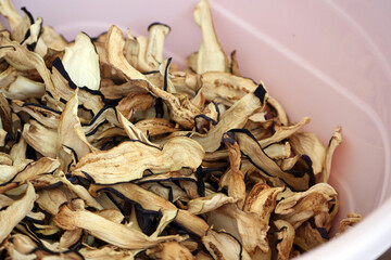 finely chopped sun-dried eggplant slices, dried eggplant slices,