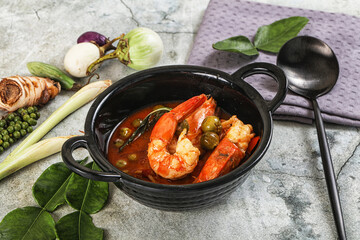 Thai Panang curry witn prawn